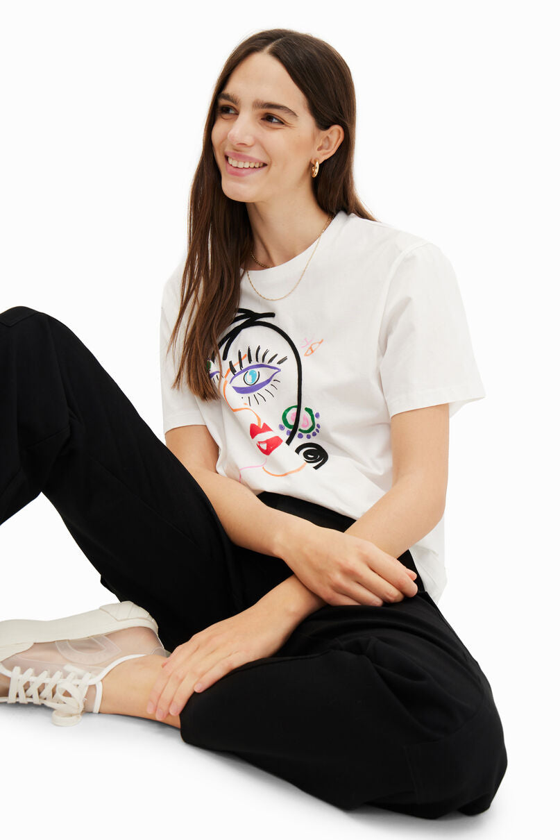 Short-sleeve face T-shirt