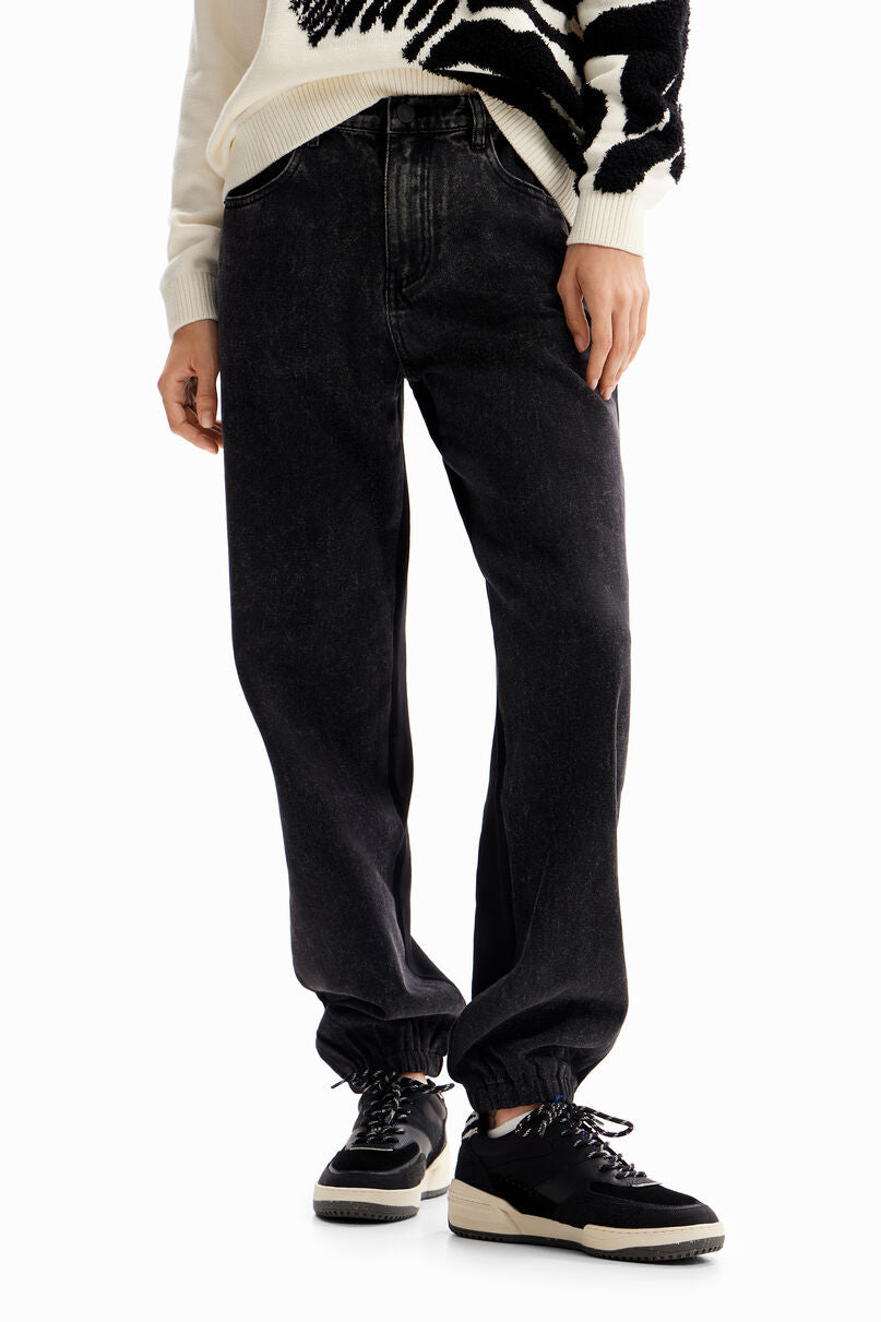 Floral jogger jeans