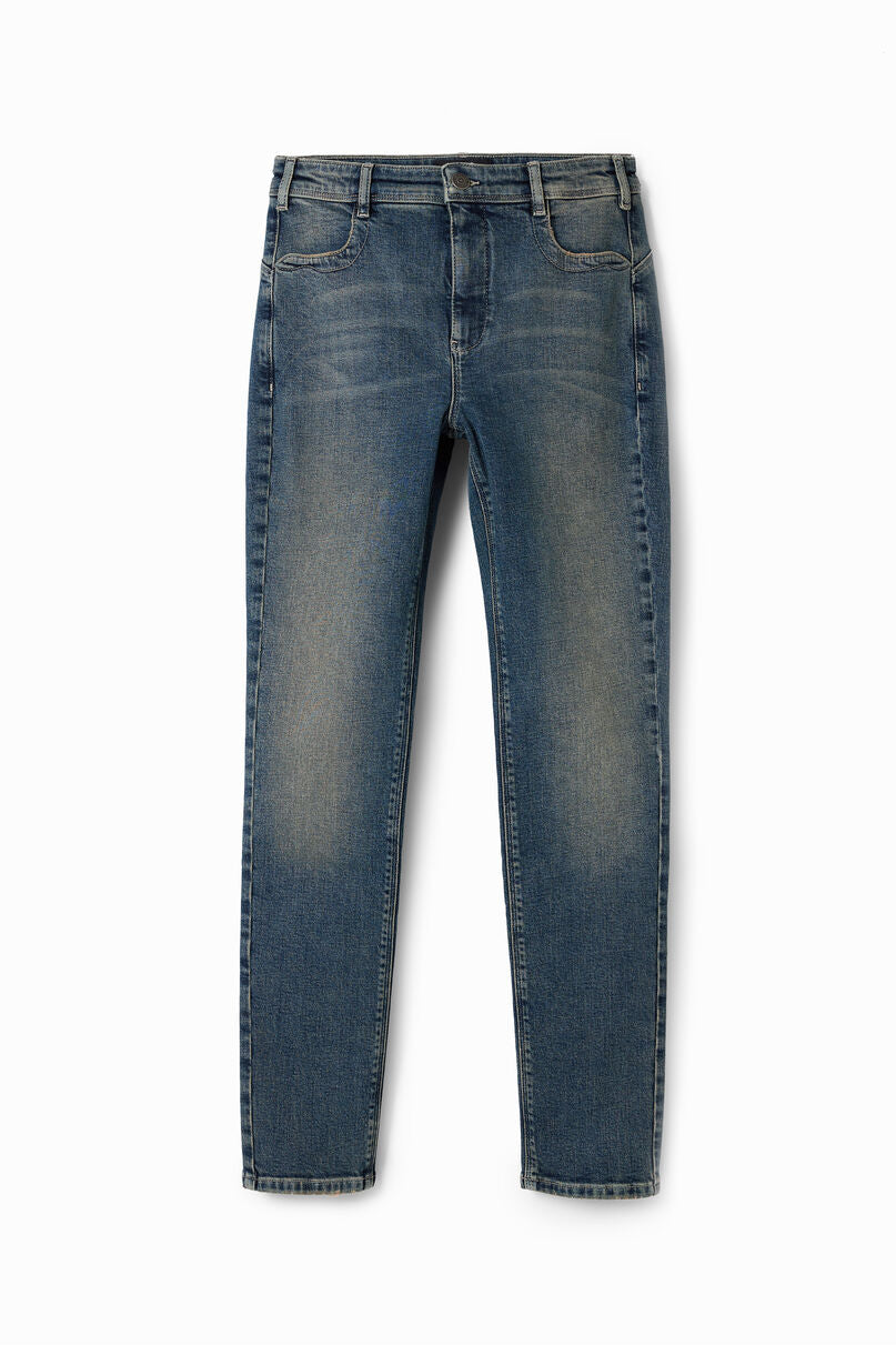 Skinny jeans