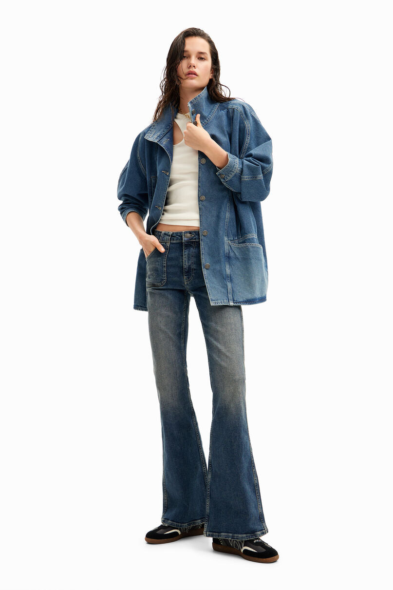 Flared jeans
