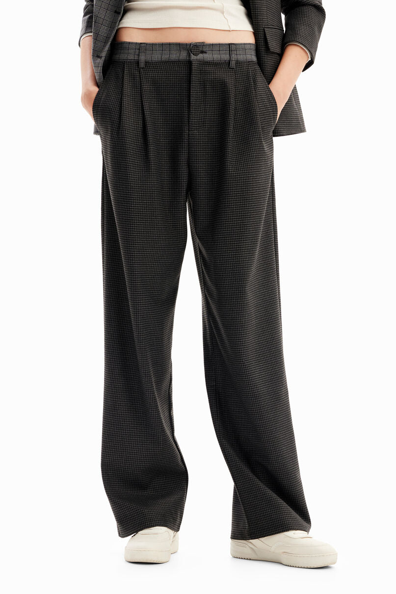 Straight houndstooth trousers
