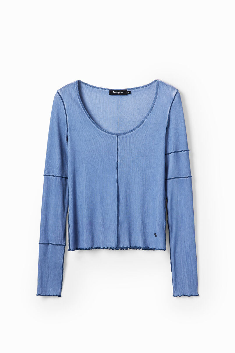 Exterior seam ribbed T-shirt